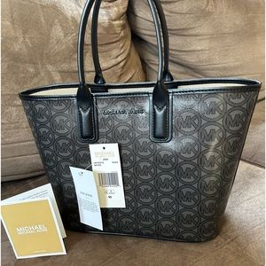 Michael Kors jacquard Jodie logo small